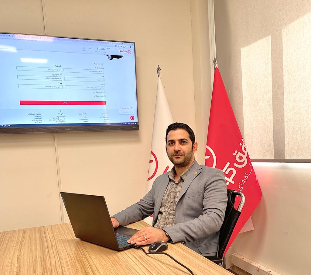 گفتگوی رادیو افق کوروش با مهندس یوسفی سرپرست بازاریابی 