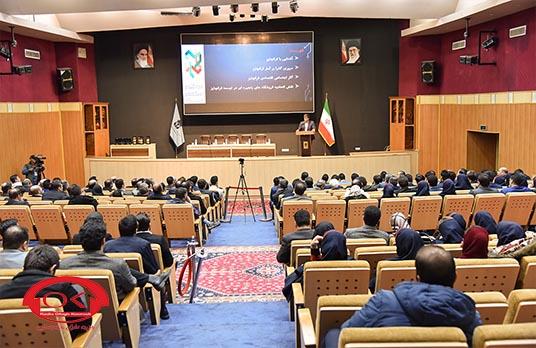 گالری تصاویر - بازدید مدیرعامل و جمعی از همکاران افق کوروش از دومین نمایشگاه فرانچایز 